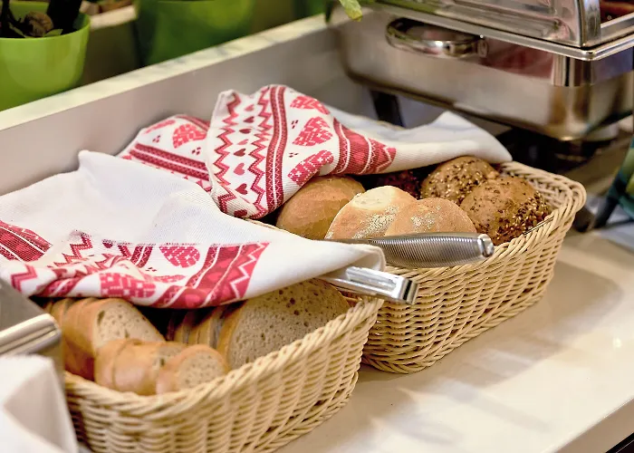 Traffic Stare فندق