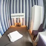 Hotel Traffic Stare 2*