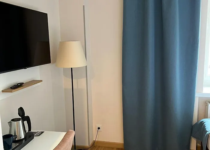 Traffic Stare Hotel Poznan